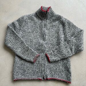Banana Republic 100% wool sweater